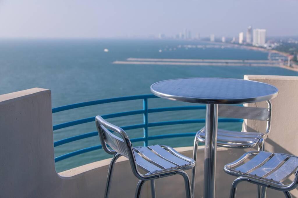Pattaya Seaside Balcony/Beach Front/4 Peoples Na Chom Thian Exteriér fotografie