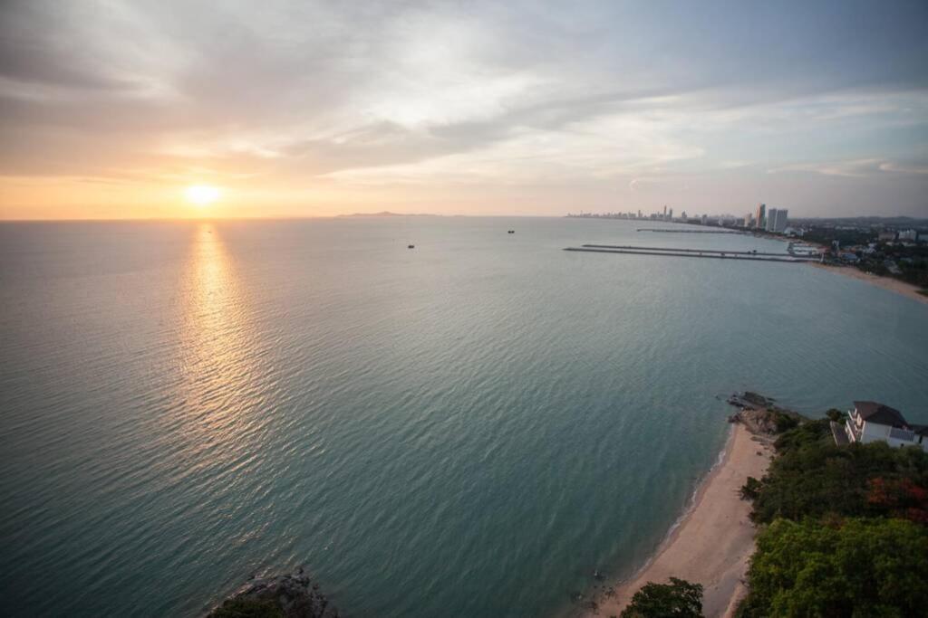 Pattaya Seaside Balcony/Beach Front/4 Peoples Na Chom Thian Exteriér fotografie